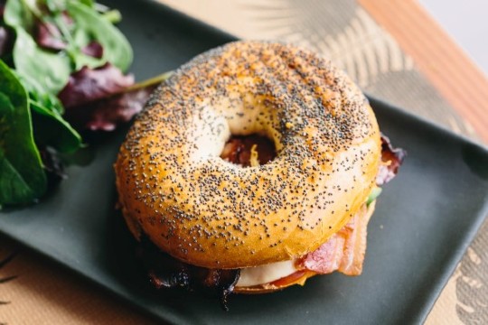 Best Bagel and Coffee