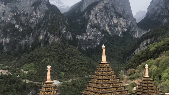 巴拉村