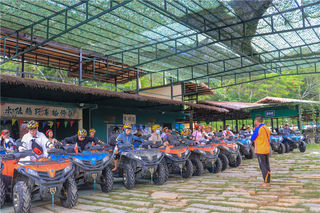 水陆越野车+田野卡丁车，槟榔谷的夏天就是这么飒！