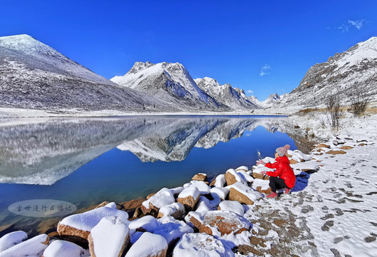 “天府之国”自驾游之四:遗落人间的石头仙境——莲宝叶则•石头山景区