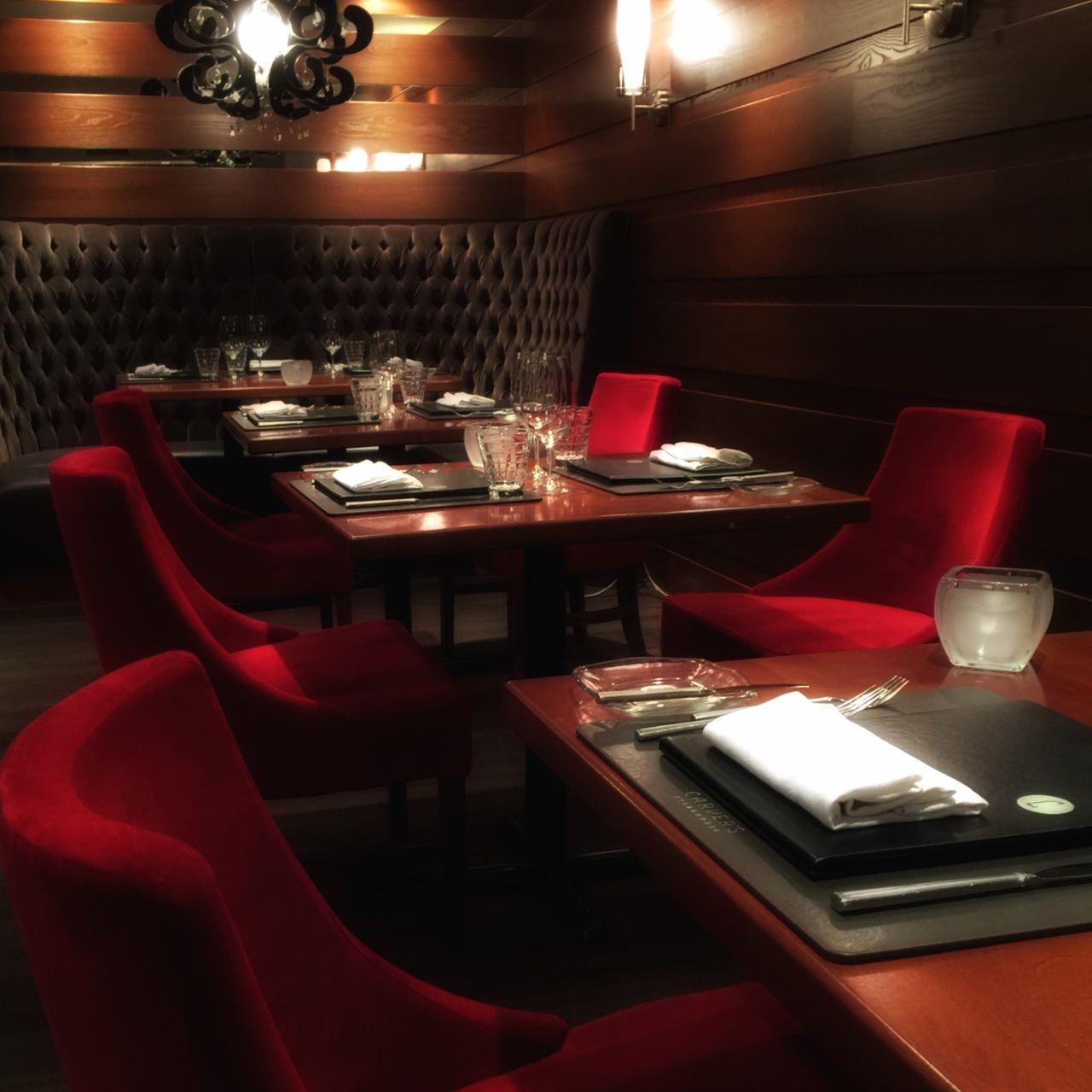 Carver's Steakhouse餐厅图片