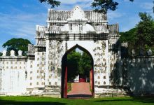 那莱王宫 国家博物馆景点图片