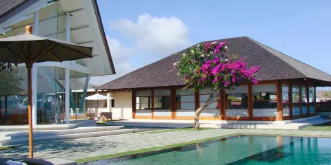 緹爾塔水之教堂