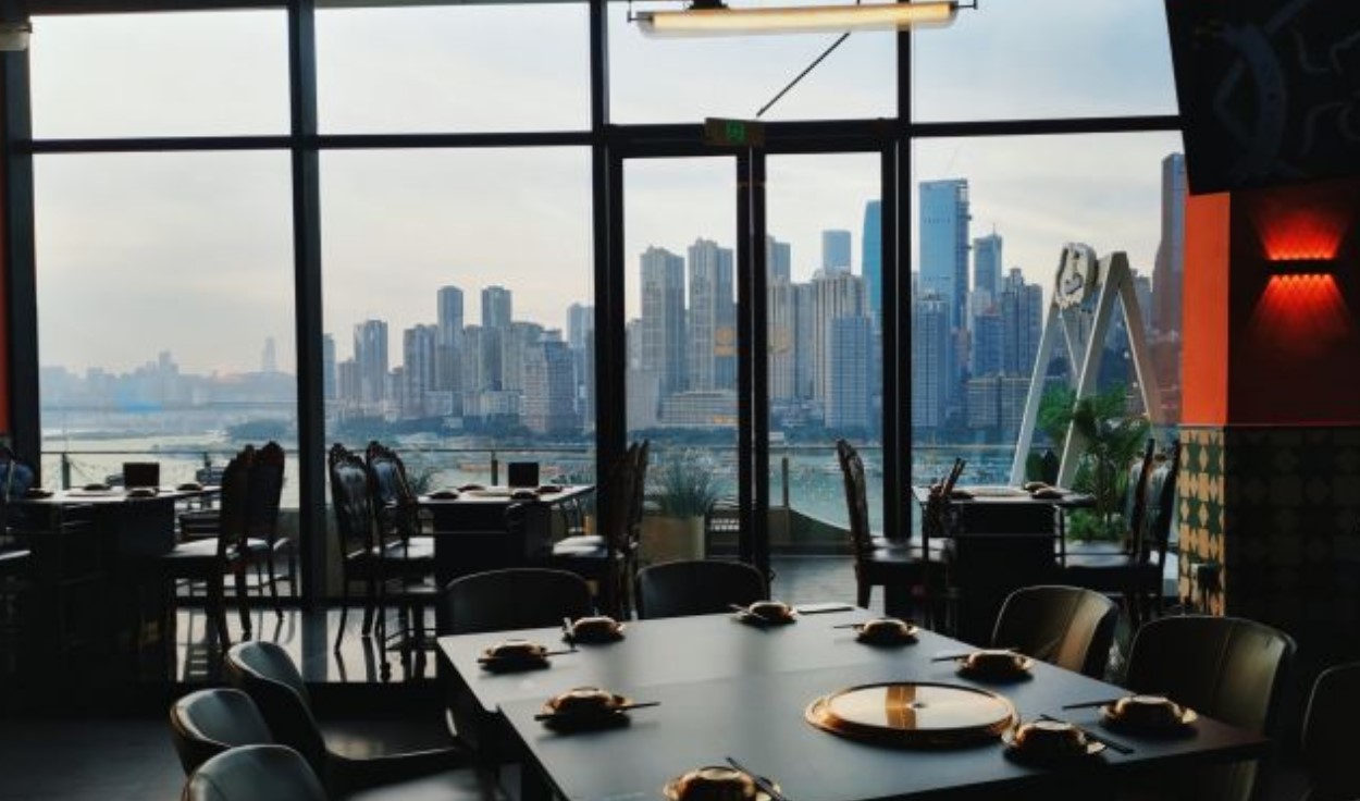 蓝爵·江景烧肉酒馆(南滨路店)