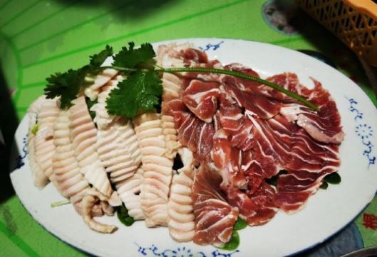 华哥新鲜猪精品美食(总店)