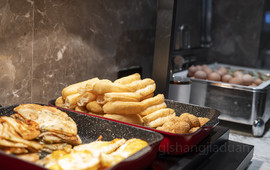 维也纳国际酒店(鹿邑客运西站店)·多功能餐厅