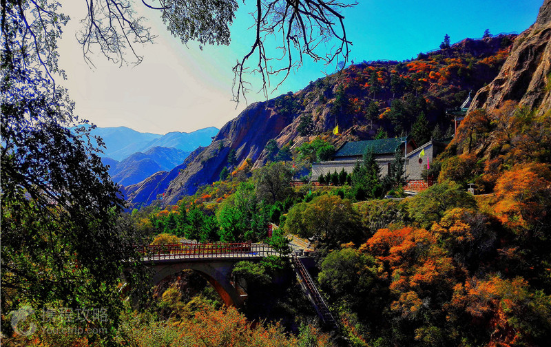 須彌山石窟