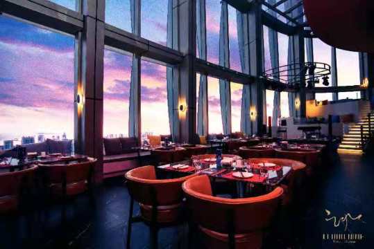 Nine Club move鹿崖