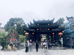 湘西土家族苗族自治州游记图片] 瀑布上的古镇——芙蓉镇（多图、多视频）
