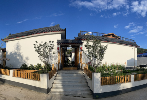 北京怀柔红螺寺星空小苑精品民宿，京郊旅游，就宿全透明星空房！