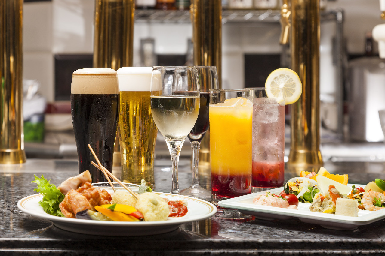 Grill & Bar Restaurant the Crossroads