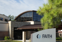 Faith Bible Church景点图片