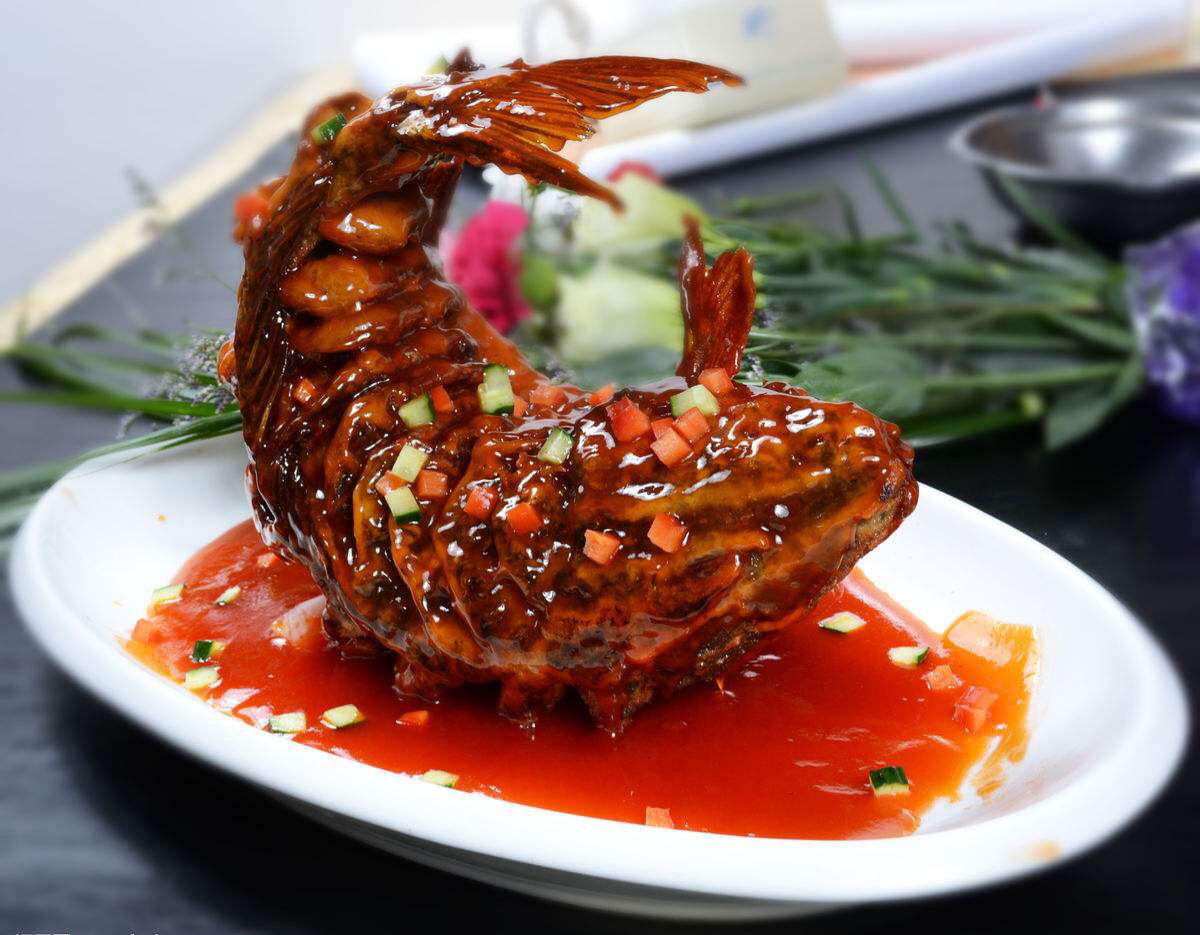 老牌坊鲁菜名店(大明湖店)