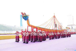 第二十一届中国安康汉江龙舟节开启活力假日