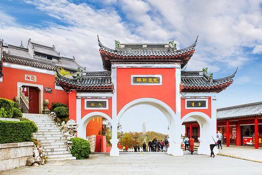 秋游道教圣地,茅山道院九霄万福宫,当地人许愿进香的第一场所