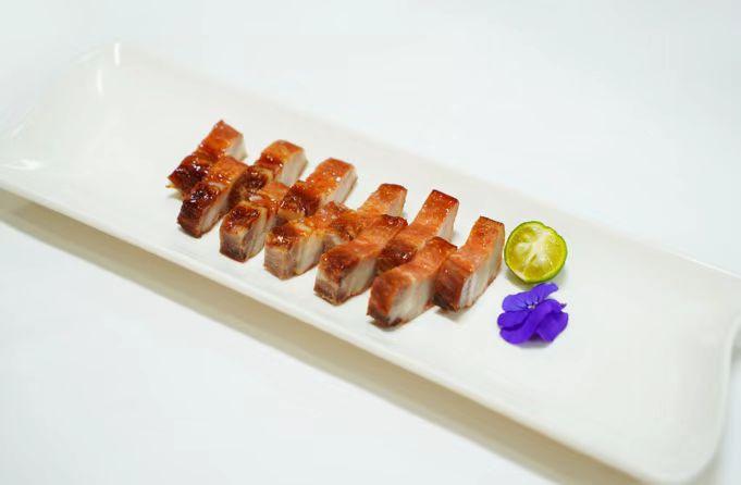 遵化金融街古泉皇冠假日酒店·彩丰小馆中餐厅