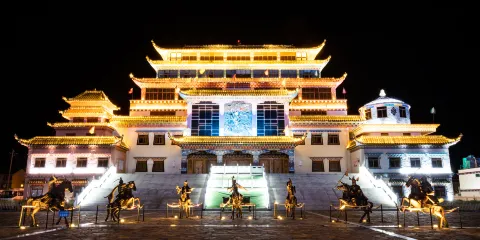 格薩爾文化博物館