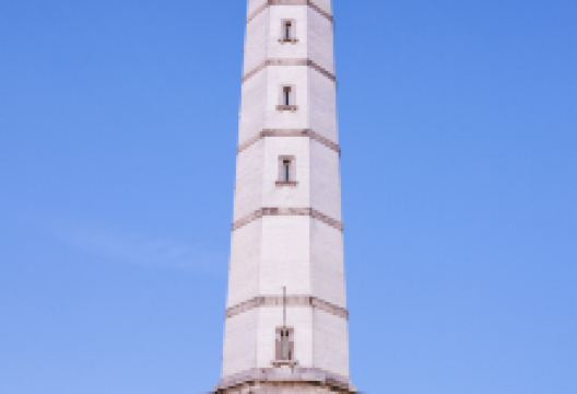 加莱灯塔景点图片