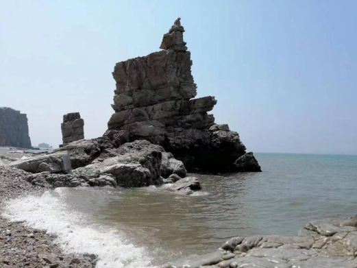 旅顺将军石