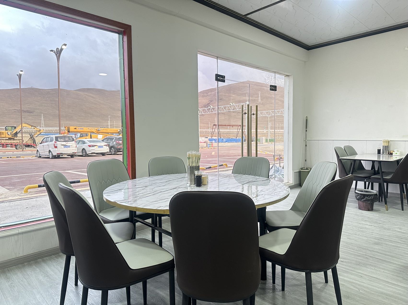 伊兰轩烤肉兰州拉面