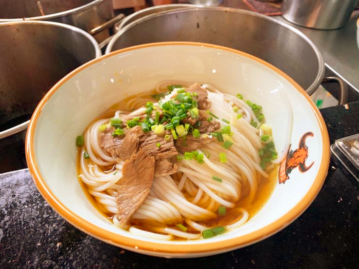 津市刘聋子粉馆(张家界总店)