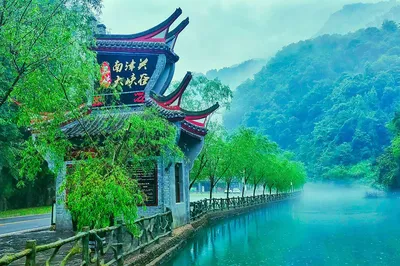 三峡南津关大峡谷
