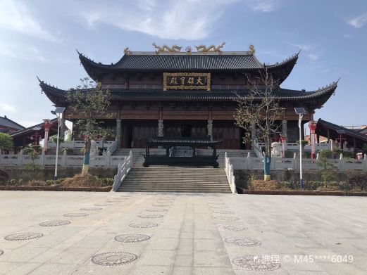应城五龙禅寺