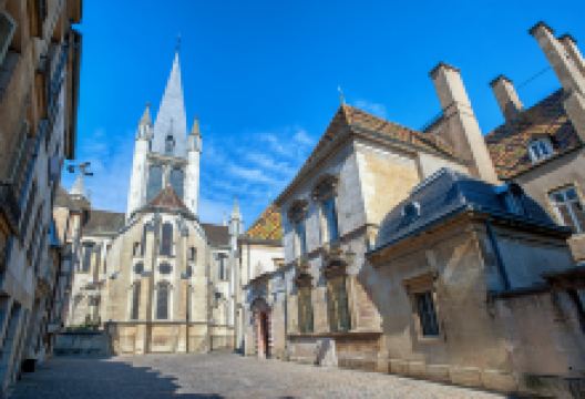 第戎圣母院景点图片