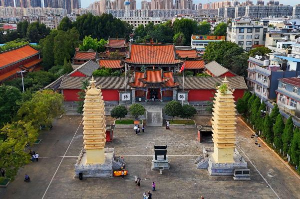 妙湛寺双塔