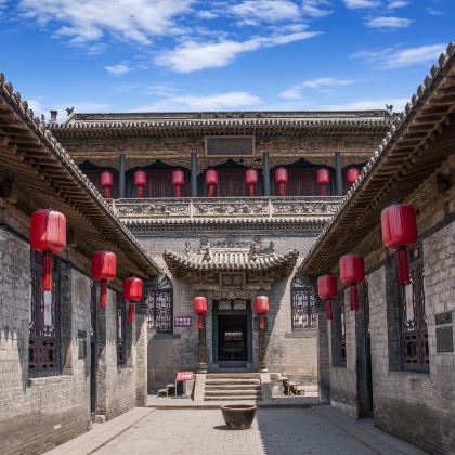 晋中+平遥古城+双林寺+乔家大院文化园区+常家庄园+三多堂博物馆5日4晚私家团