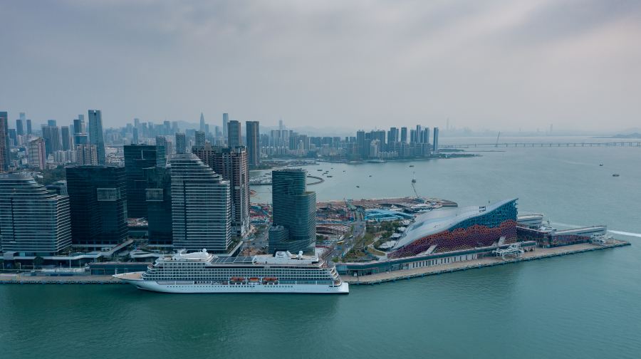 蛇口港珠海游轮