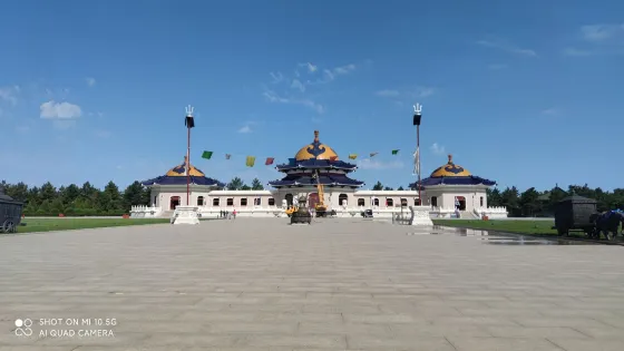 陵園廣場