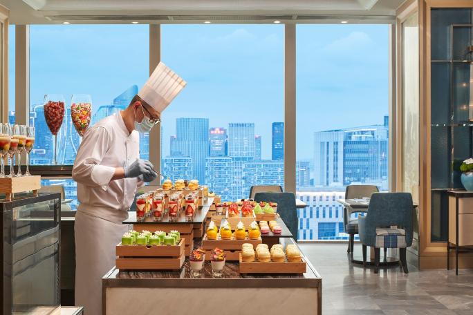 杭州绿城尊蓝钱江豪华精选酒店·全江景自助餐厅