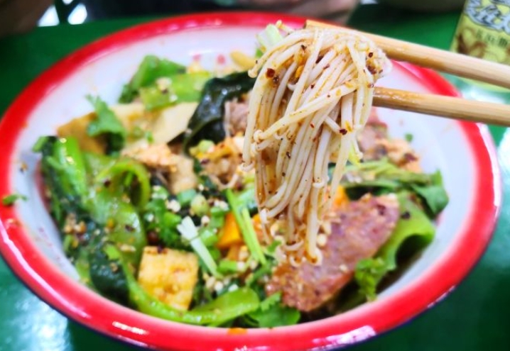 不是外人干拌冒菜(龙湖时代天街店)