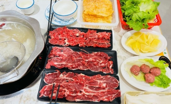 品味·潮汕牛肉火锅(青澳湾北回归线广场店)