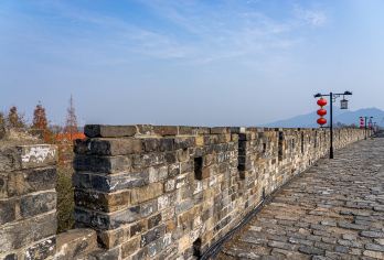 南京出发：城墙+六朝博物馆+总统府+江南贡院一日【私家团】【私家小团丨小众经典丨无销无购丨独立包车丨行程可调丨随停随走丨时间自由丨上门接送】