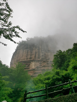 2021北京自驾川西甘南：甘南第5站-东方雕塑馆（麦积山石窟）