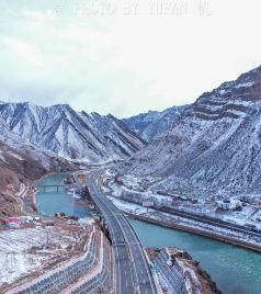 洛隆游记图文-西藏昌都自驾游第12天：卡若遗址、加玉峡谷、五指山与洛隆宗遗址