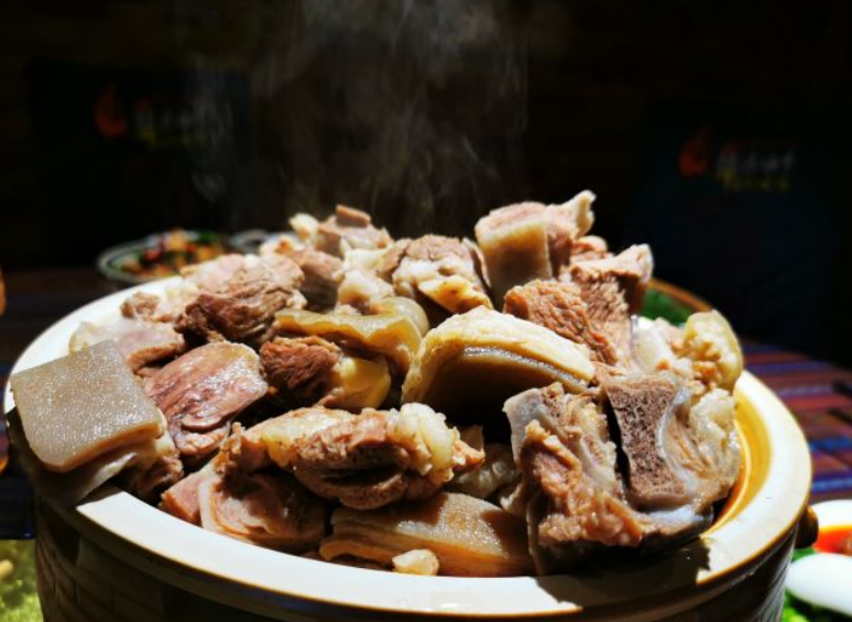 彝米水乡餐厅图片