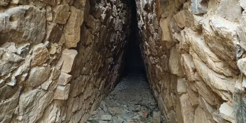 香山景區-藏軍洞