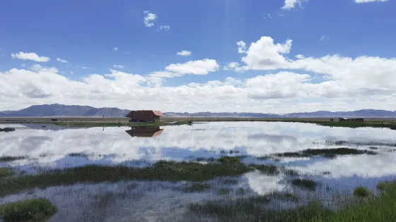 塔璉湖