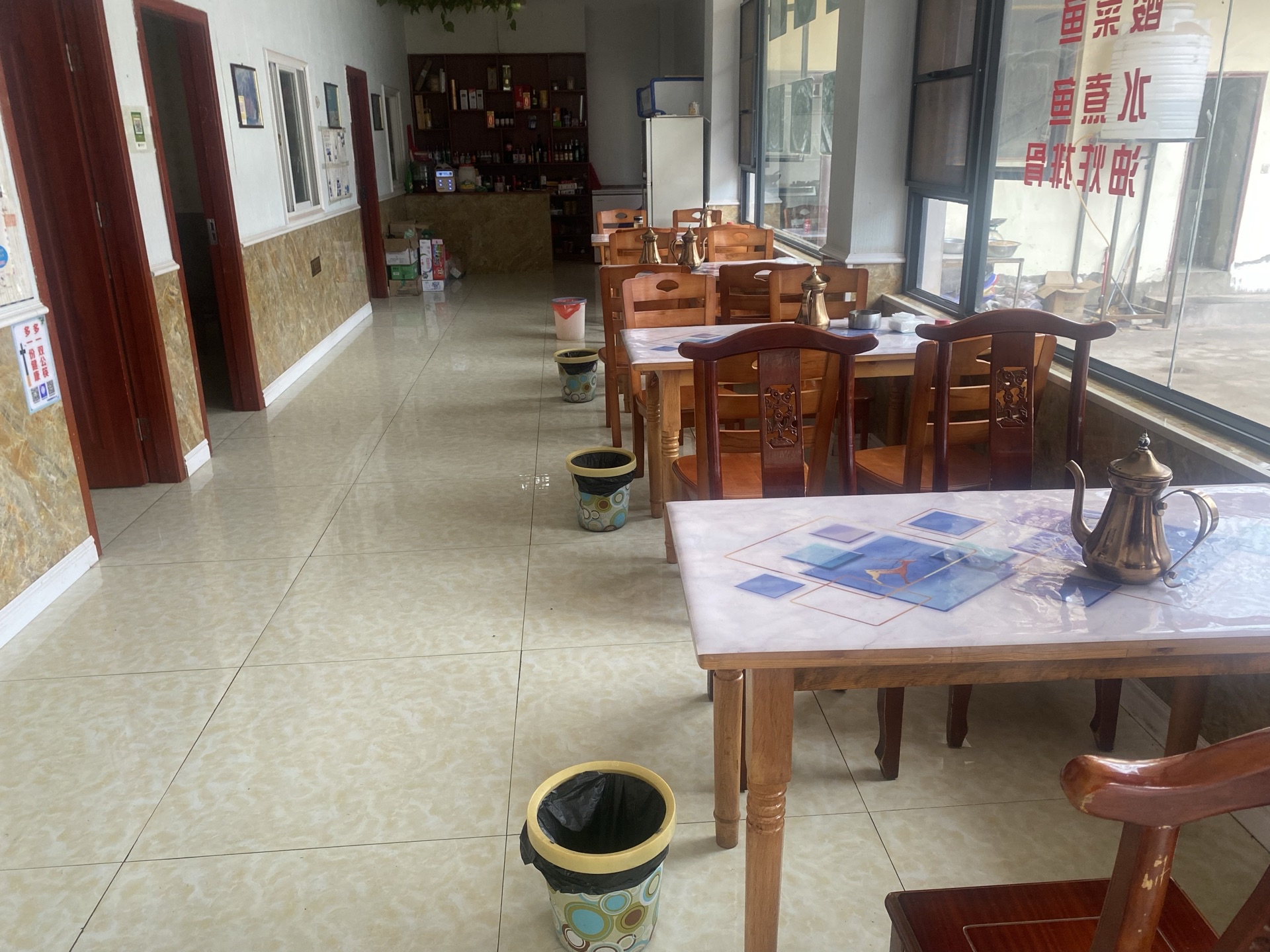 正宗川味饭店住宿