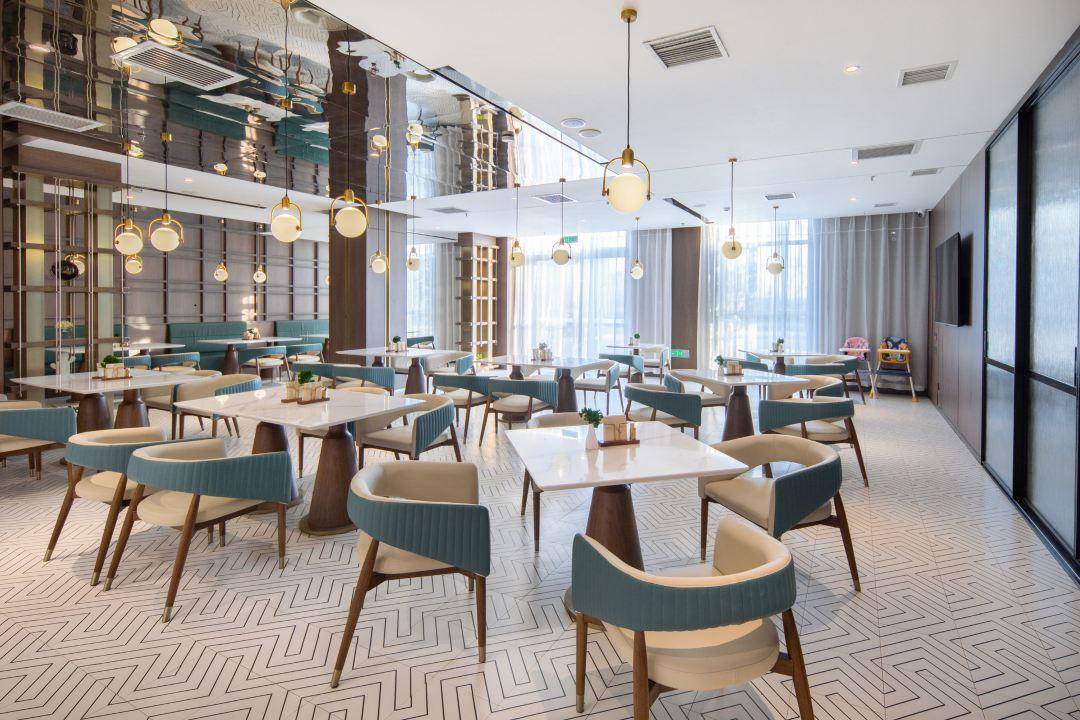 晋城高平高铁东站亚朵酒店·自助餐厅餐厅图片