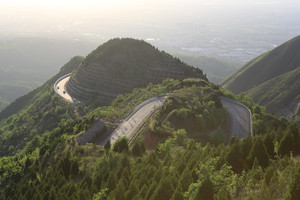 临潼区游记图文-骊山“最美盘山路”