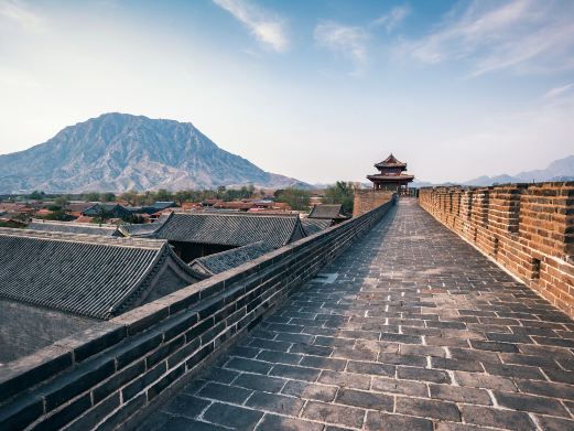 鸡鸣山旅游风景区