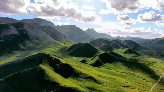 天峻石林