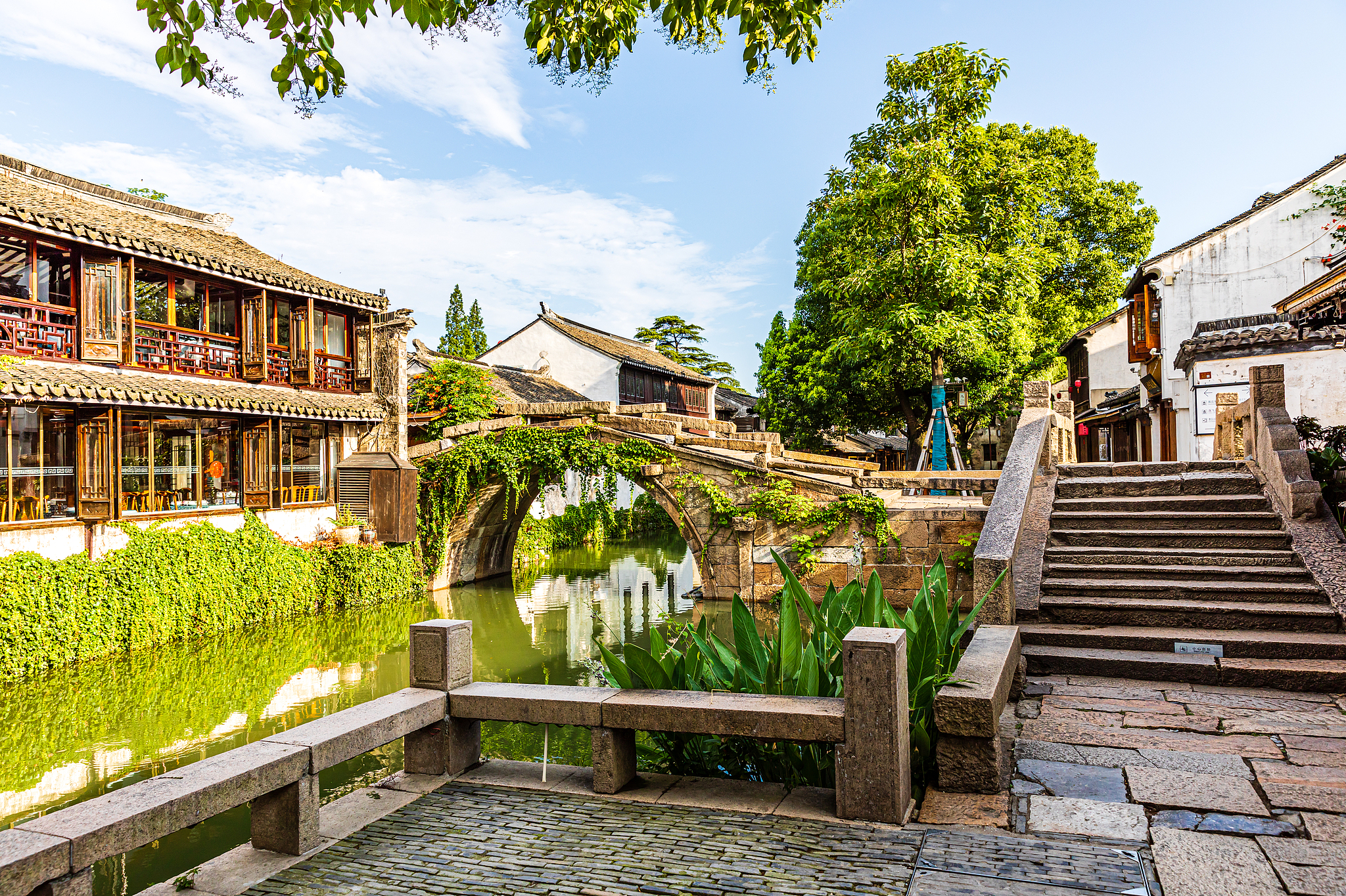 1-Day Kunshan Tour: Picturesque Bridges and Classic Southern Charm