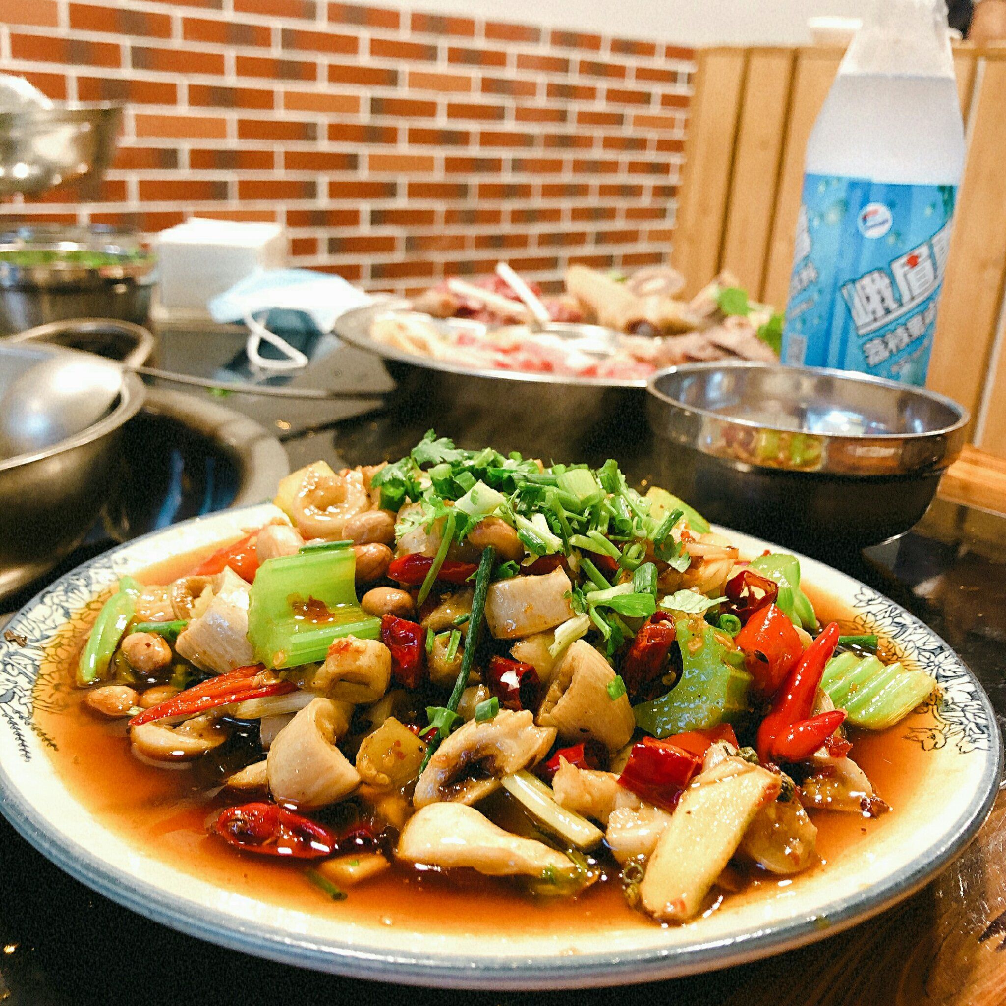 雲香源跷脚牛肉餐厅图片