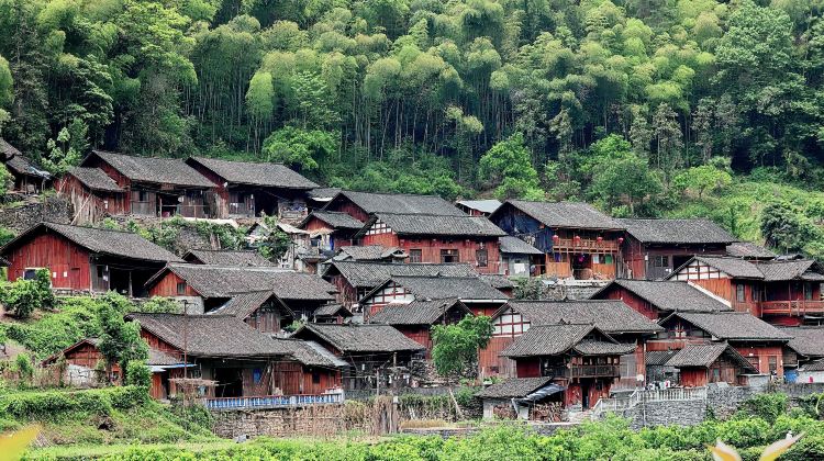 6-Day Zhangjiajie + Furong Town + Fenghuang Ancient Town + Biancheng Chadong Scenic Area + Aizhai Wonders Tourist Area