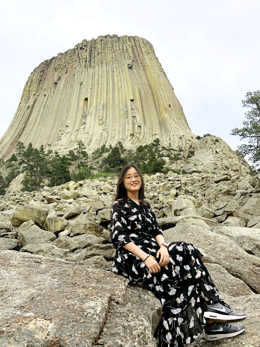 美国中部黄石6日游- Day 2 （4）- 魔鬼峰-怀俄明州游记攻略【携程攻略】